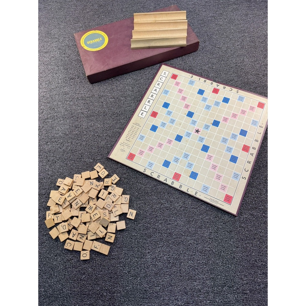 1953—Vintage—SCRABBLE—Board Game- Selchow & Righter - missing 1 tile